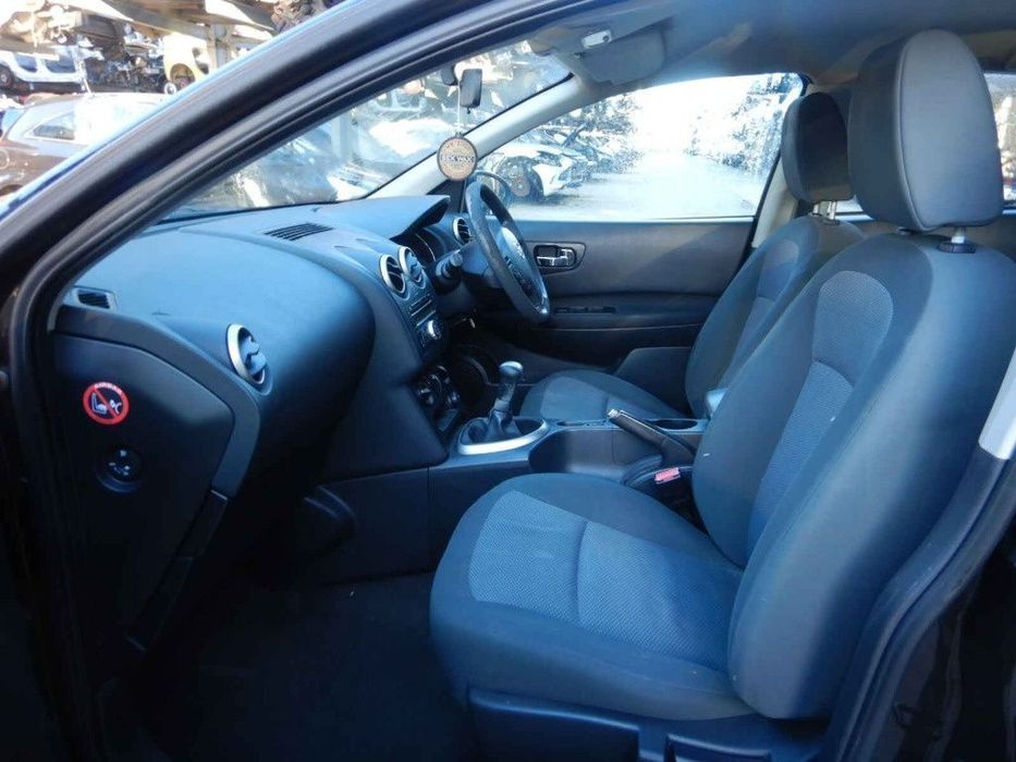 Centuri siguranta fata Nissan Qashqai 2010 SUV 1.6 i