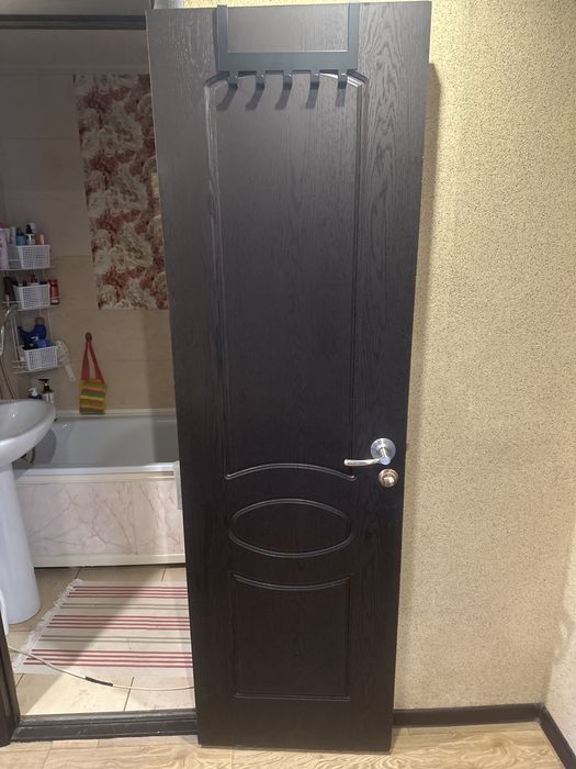 Дверное полотно продам