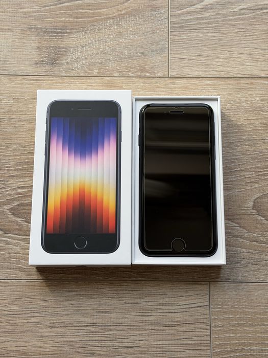 Iphone SE 3 2022, 64gb, (bat.82%) - negru, ca nou