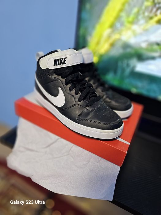 Обувки на nike размер 38,5