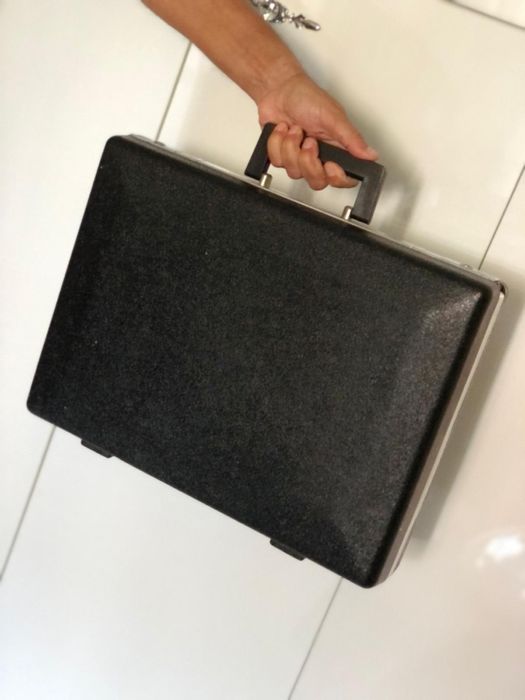 Valiza servieta ermetica etansa plastic