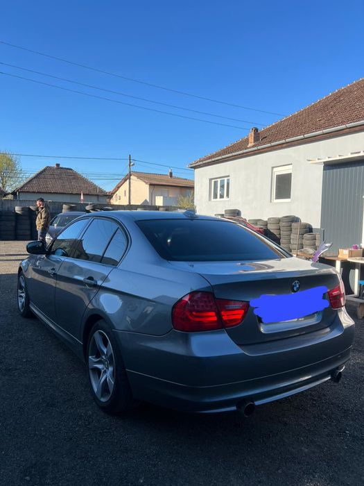 De Vanzare E90 335i Xdrive 2011