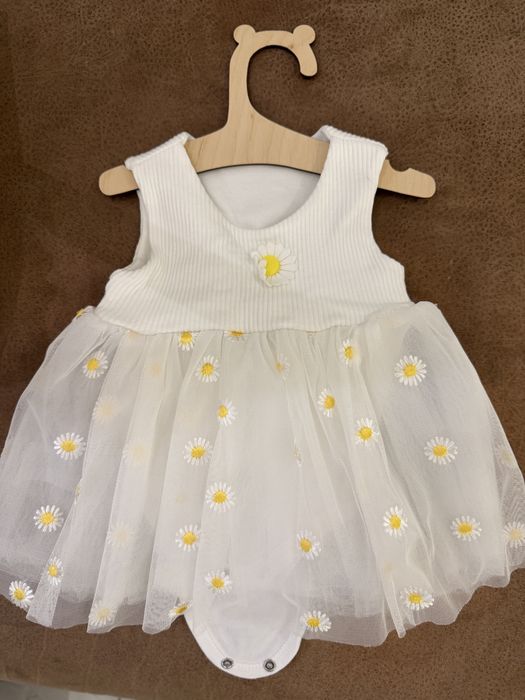 Бебешки дрехи - Next, HM, Mayoral и  Angel baby за 0,5-3 €