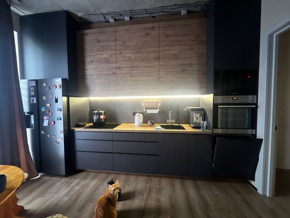 Продам кв 3х студия