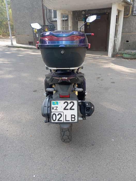 Продам скутер Jilang ADV