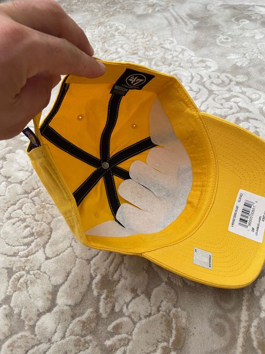 Шапка на Los Angels LAKERS '47 CLEAN UP OSF / Yellow