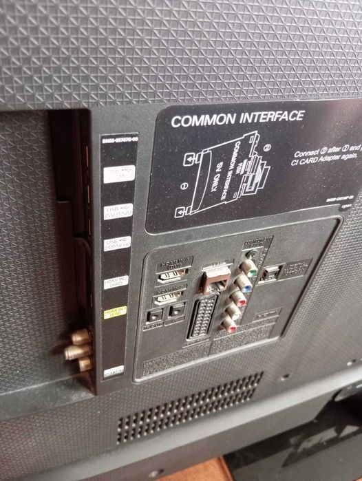 телевизор Cамсунг 48 дюйма 122см (смарт)