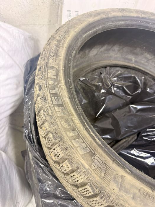 Мишлен шипованный 265/40r20