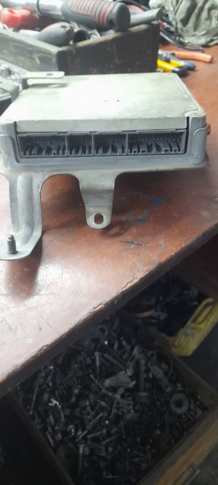 Продам эбу. Мазда кседокс