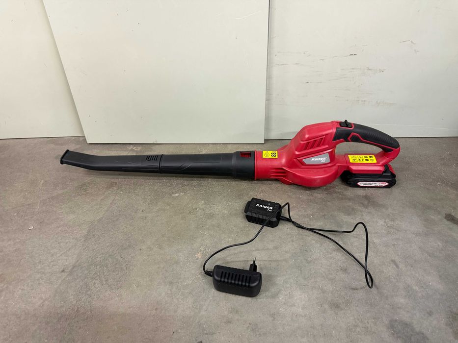 R20 Уред за обдухване 180km/h 5m3/min 1x2Ah RDP-YBL20