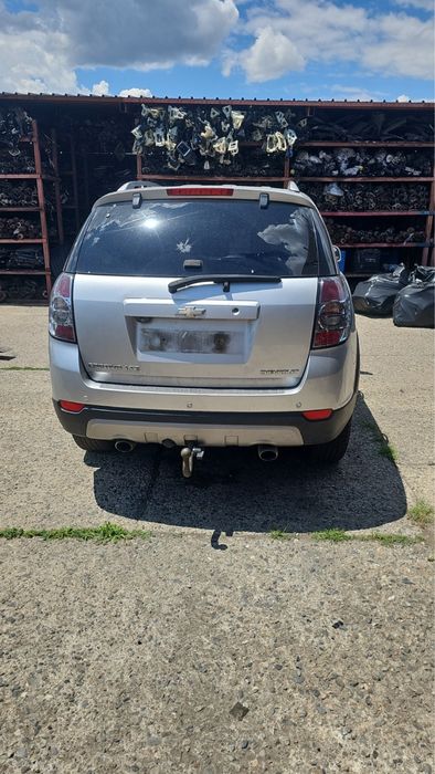 На части Chevrolet Captiva 2.2 d
