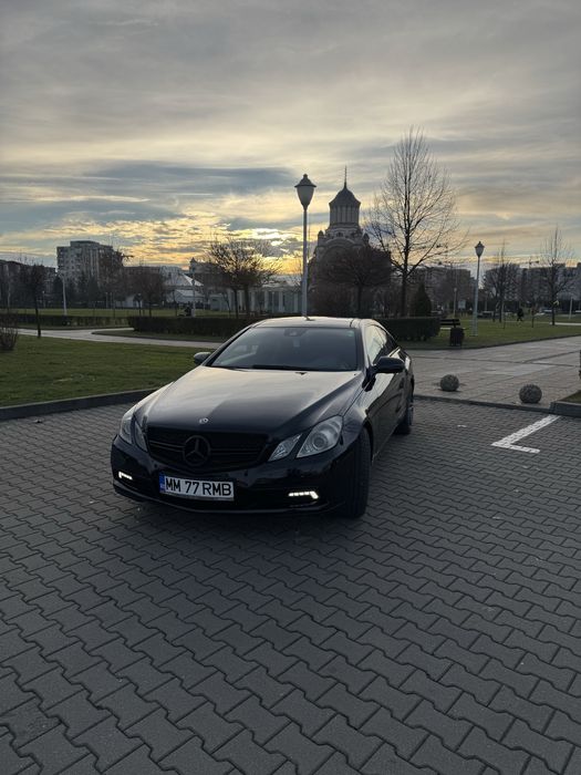 Mercedes Benz E Coupe w207