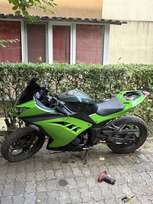 Kawasaki Ninja 300