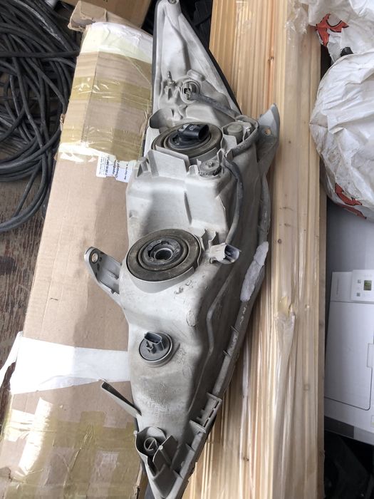 Фара впередняя, правая