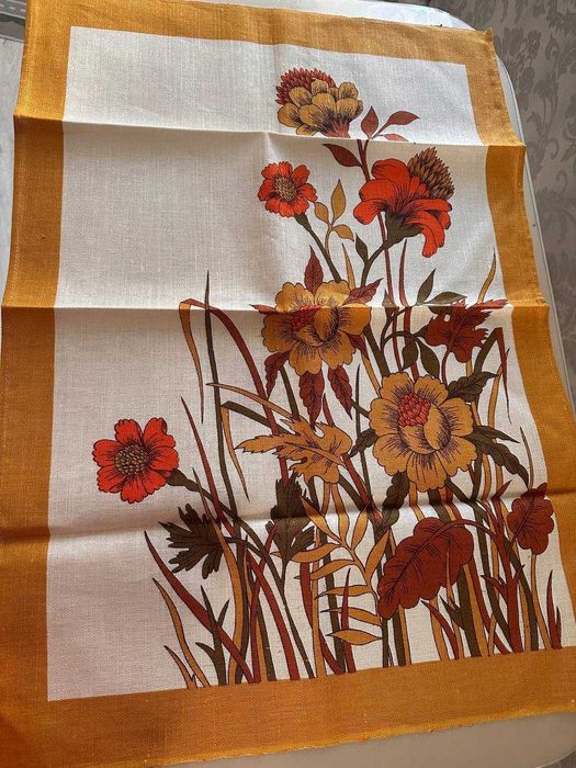 новые советские и современные салфеточки , наволочки , полотенчики