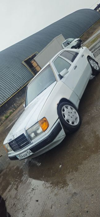 Меrcedes benz 124