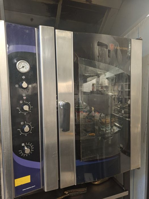 Конвектомат Venarro за 10 тави