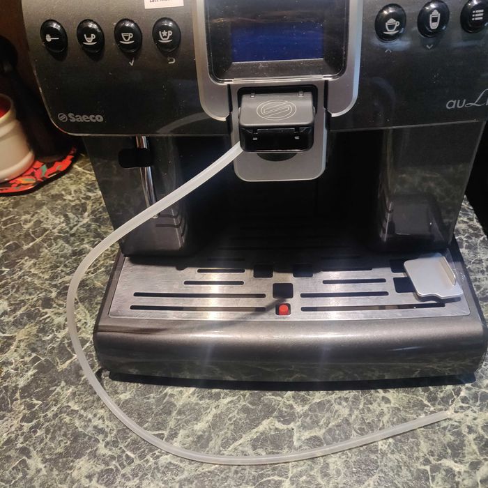 Професионална автоматична машина за еспресо, робот Saeco Aulika