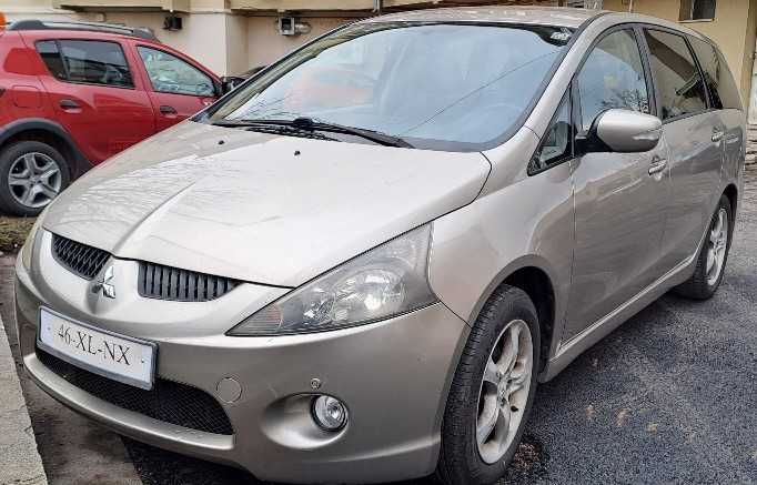 MITSUBISHI grandis 7 locuri