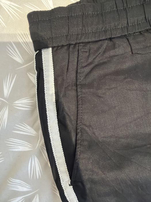 Gucci pants , size S  in very good conditions