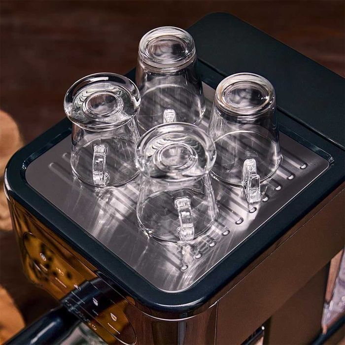 Еспресо кафемашина с кана за мляко тъч дисплей Cecotec Power Espresso 20 Coldbrew Latte plus