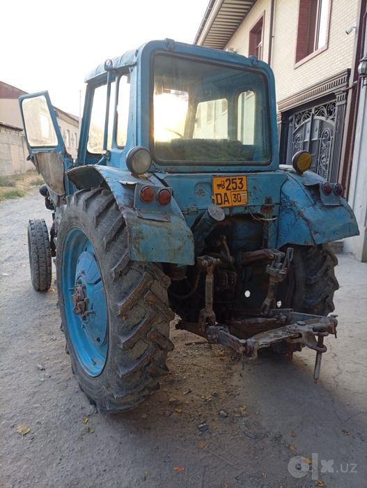 Traktor sotiladi MTZ 80