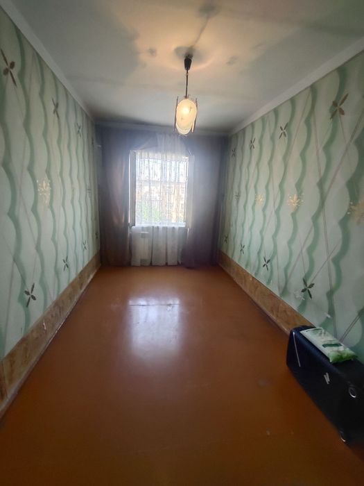 Продам 4 ком квартиру. Кирпич. ЭКО базар. Тараканчик. Ялангач