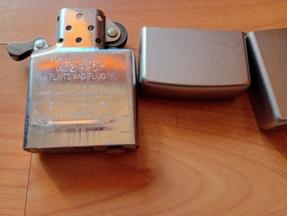 Bricheta zippo nefolosită