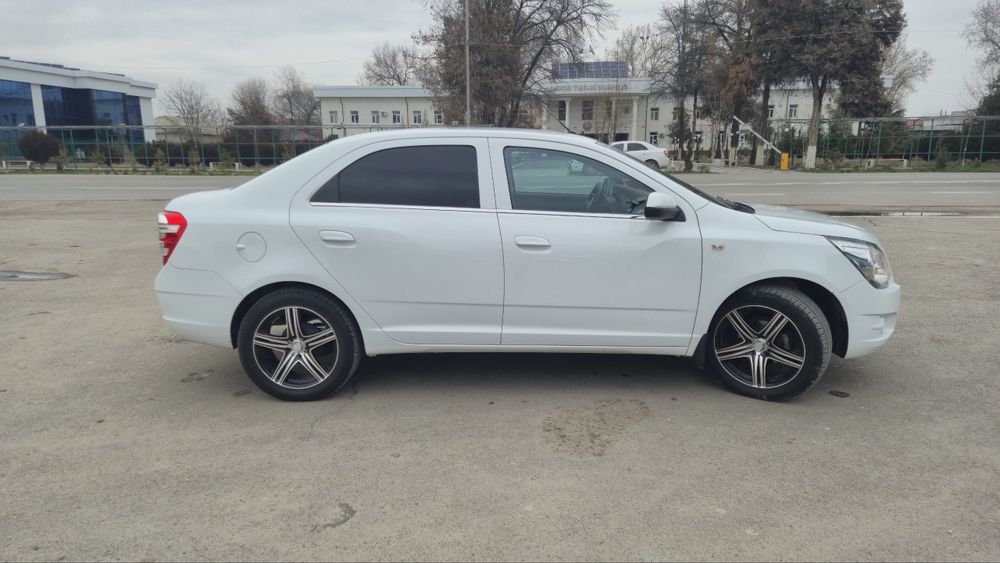 Chevrolet Cobalt avtomat 
2022-yil
P