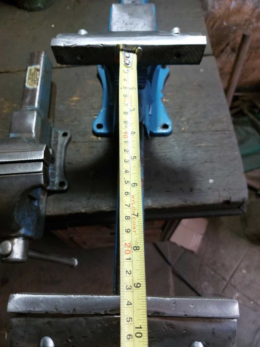 Menghina Heuer Front Veche