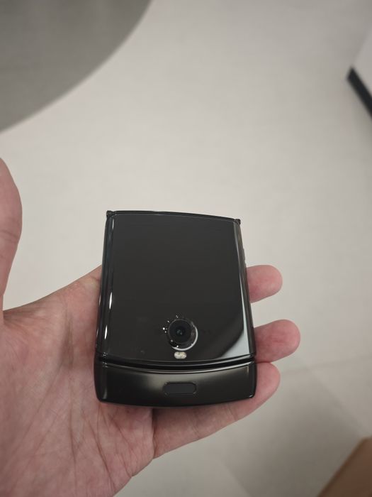 Motorola razr в отличном состоянии