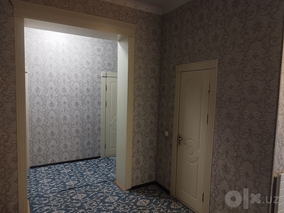 Ховли уй Гулистон