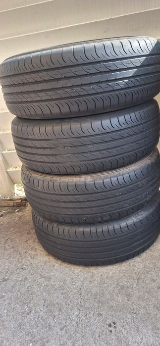 235 60 r18 vara Dunlop 600 lei/set