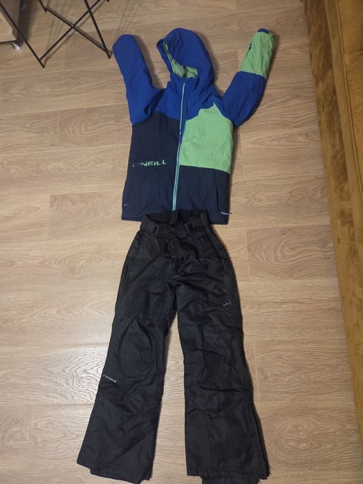 Pantaloni si geaca schi marime140