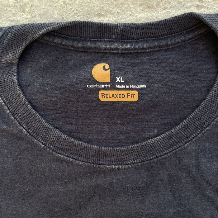 Carhartt Pocket T-Shirt “Carhartt in rugged outdoor”