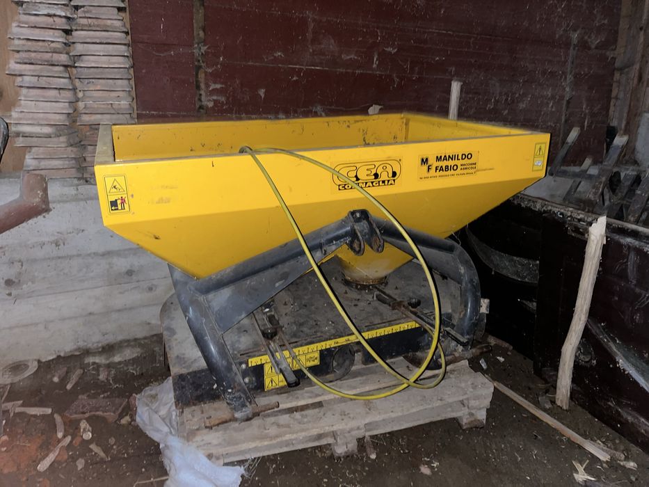 Vand utilaje agrigole