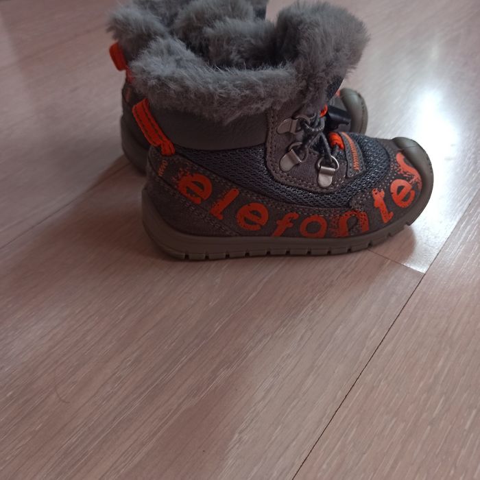 Детски боти размер 21