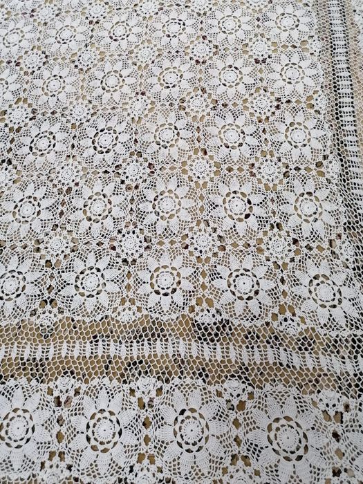 Скатерть Кружевная Продам