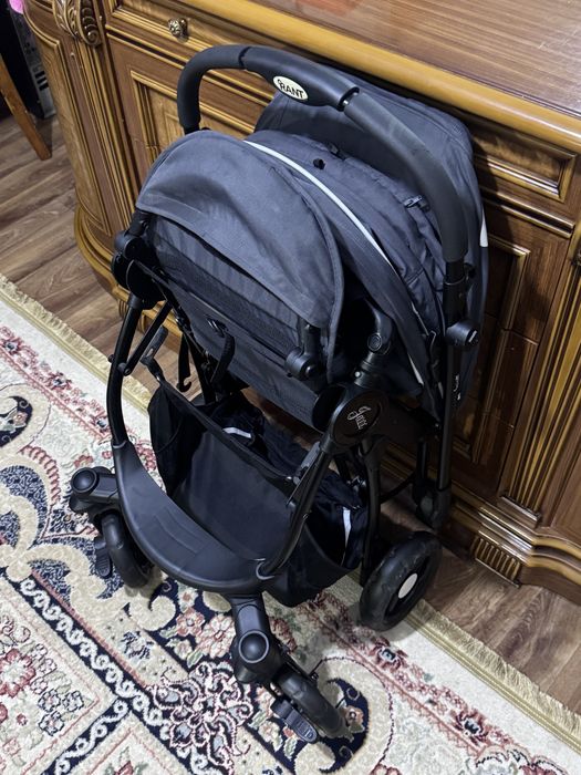 Коляска отличнном состояние