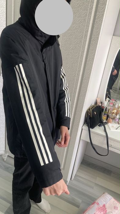Adidas куртка оригинал