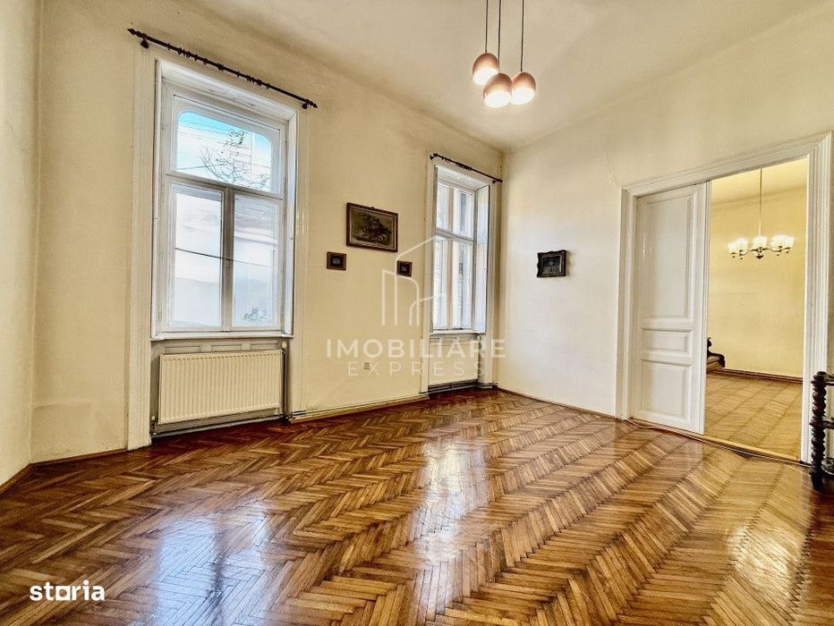 Apartament interbelic | Pozitie centrala