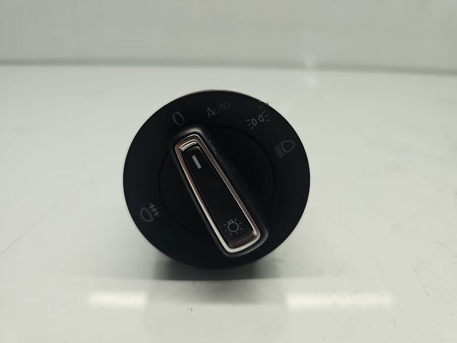 Bloc lumini Volkswagen Golf 7 (5G) [Fabr 2014-prezent] 5G0941431BE