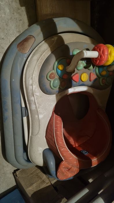 Срочно отдам детские вещи