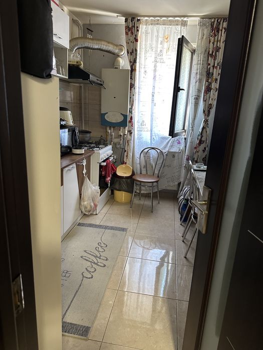 Vand apartament 2 camere