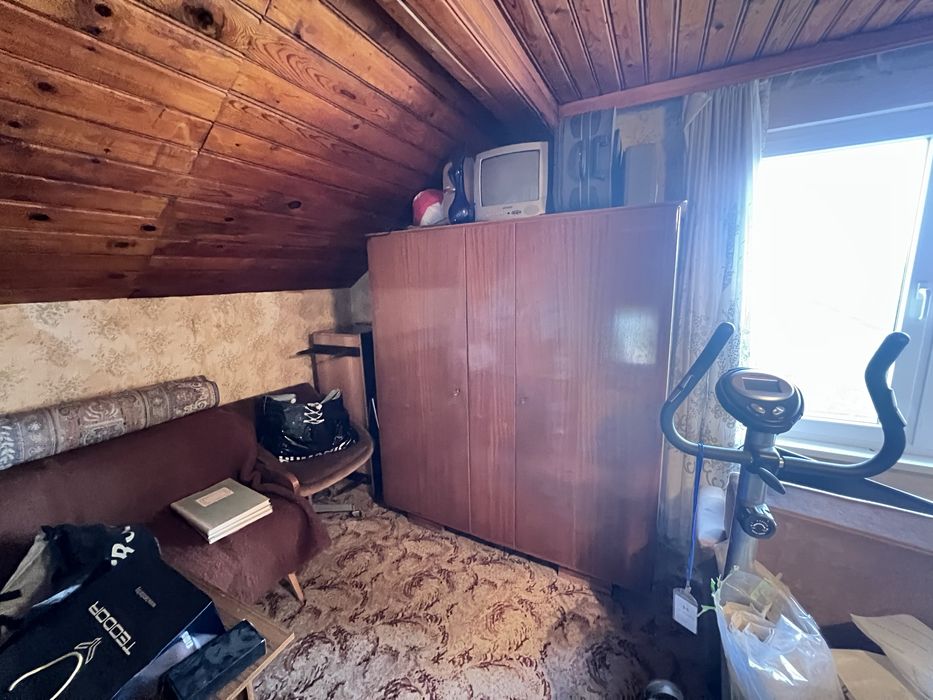 Мебели от всякакъв вид