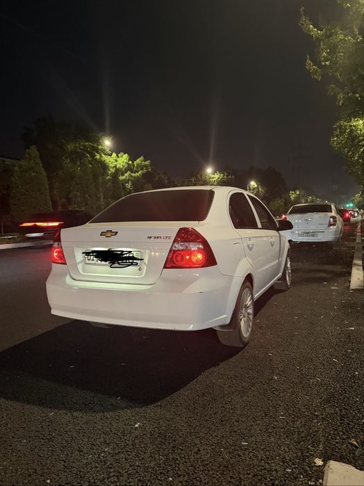 Продается срочно nexia 3