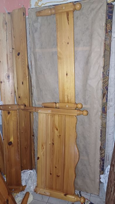 Мебели/обзавеждане за стая - легла, гардероби, нощни шкафчета