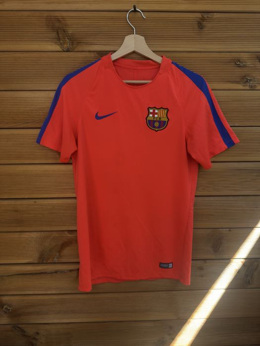 Оригинална тренировъчна тениска Nike FC Barcelona 2016/17 (Размер S) – Beko 039