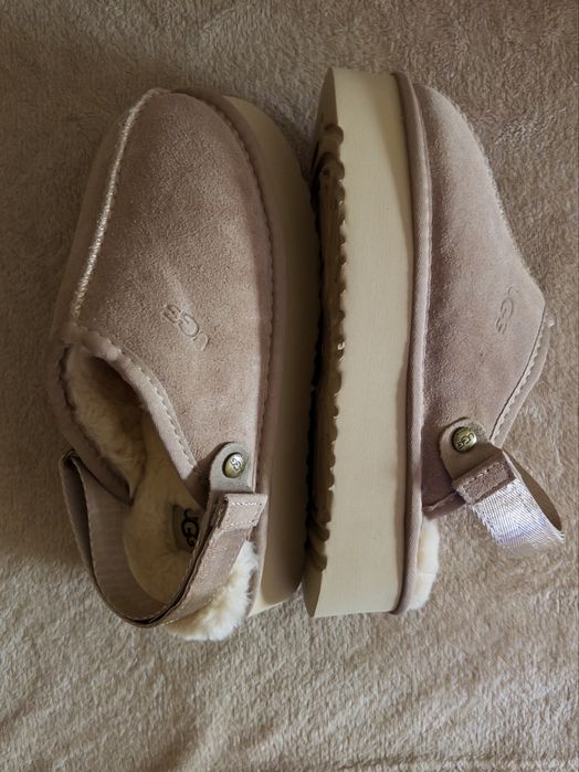 UGG Lanah Platform Clog 37