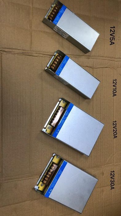 Блок питания 12 В, 5 А